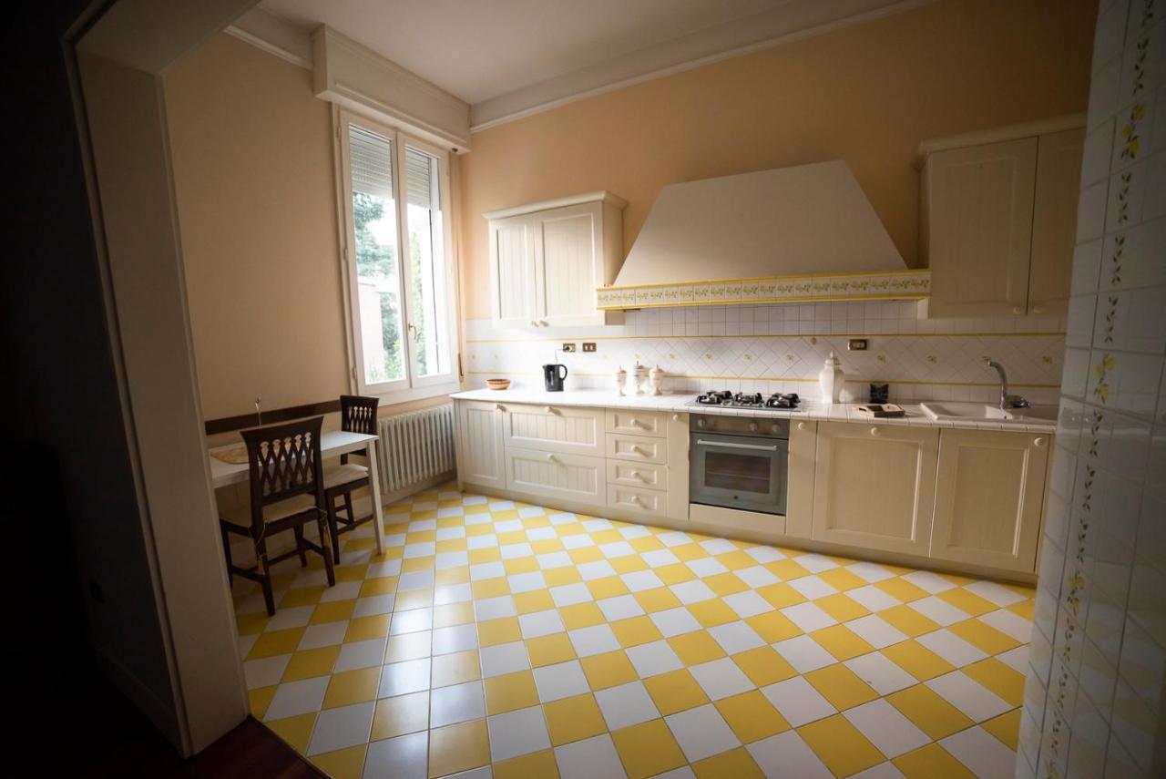 B&B Matteotti Luxury Home Vignola  Extérieur photo